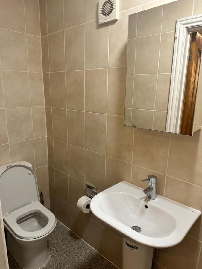 Sultania Motel And Catering Hedgerley Εξωτερικό φωτογραφία